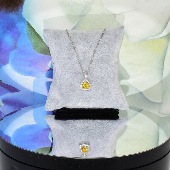 Keira Trillion Cut Citrine Gemstone Sterling Silver Pendant Necklace Gift Boxed - Picture 1 of 8